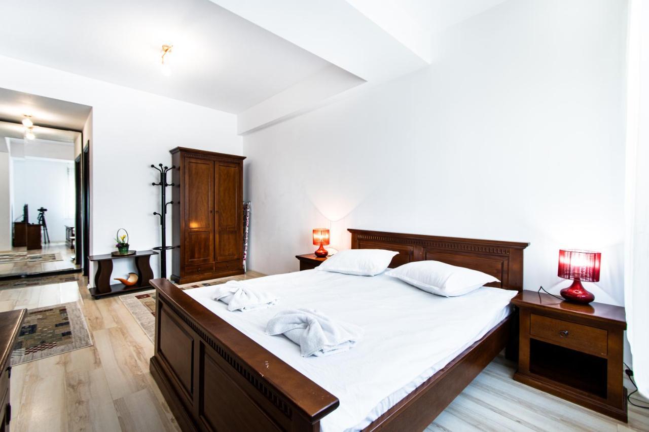 Garden Oasis Studio Bucureşti Ngoại thất bức ảnh