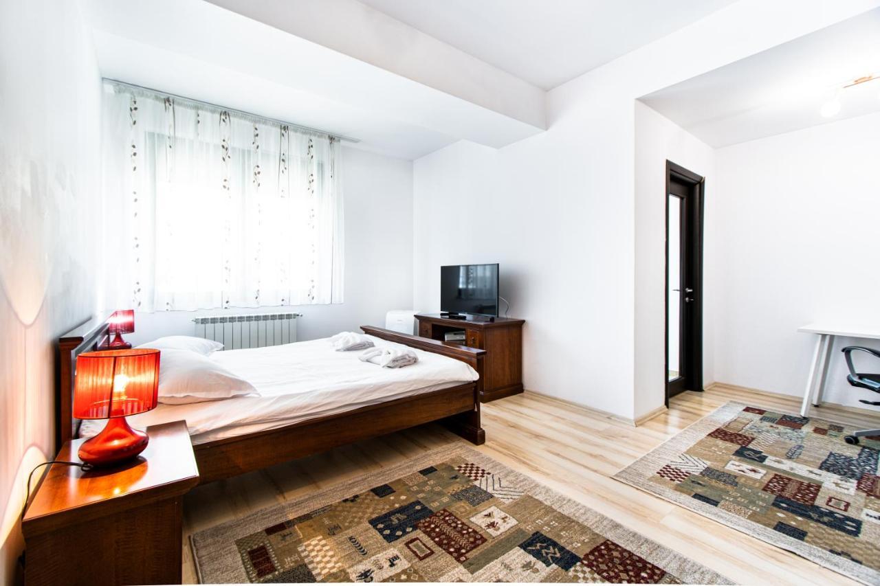 Garden Oasis Studio Bucureşti Ngoại thất bức ảnh